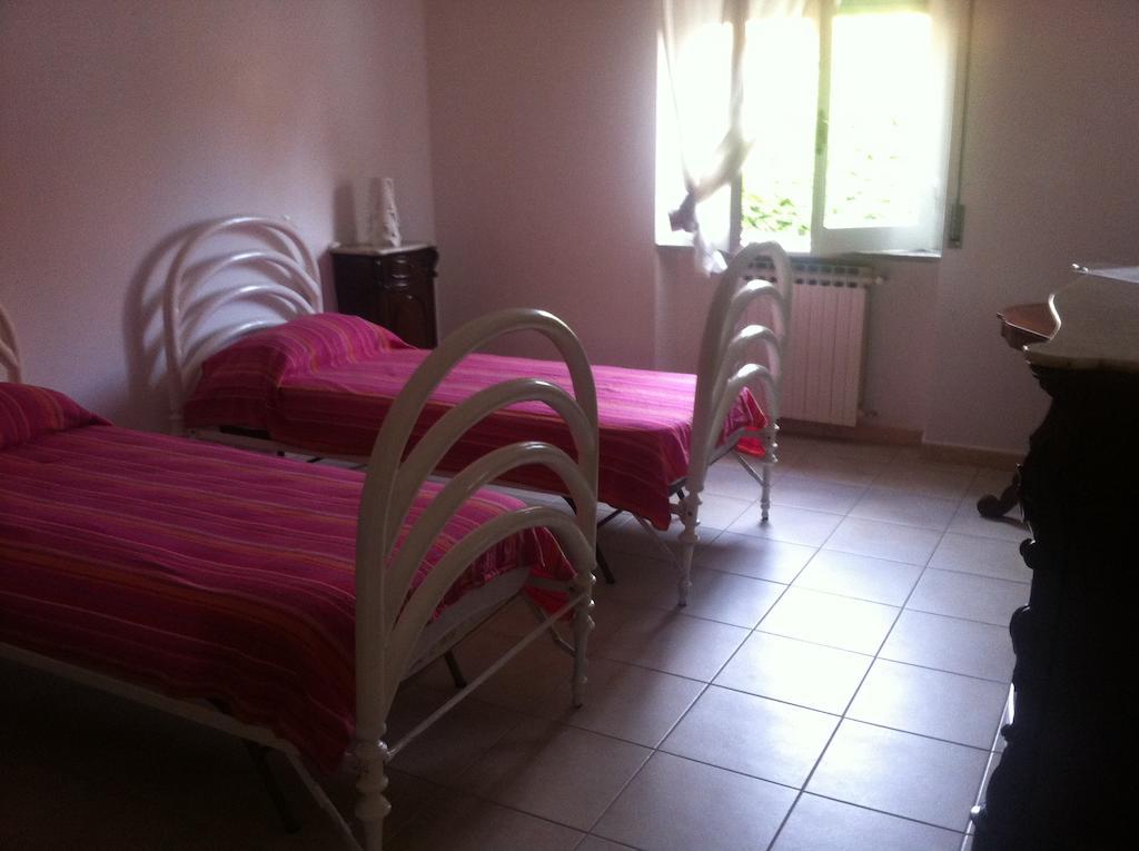 เอมเมฟวี Bed & Breakfast โตรเปอา ห้อง รูปภาพ