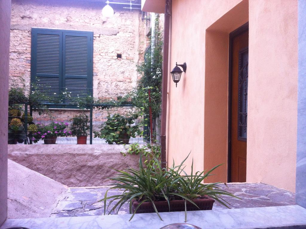 เอมเมฟวี Bed & Breakfast โตรเปอา ภายนอก รูปภาพ