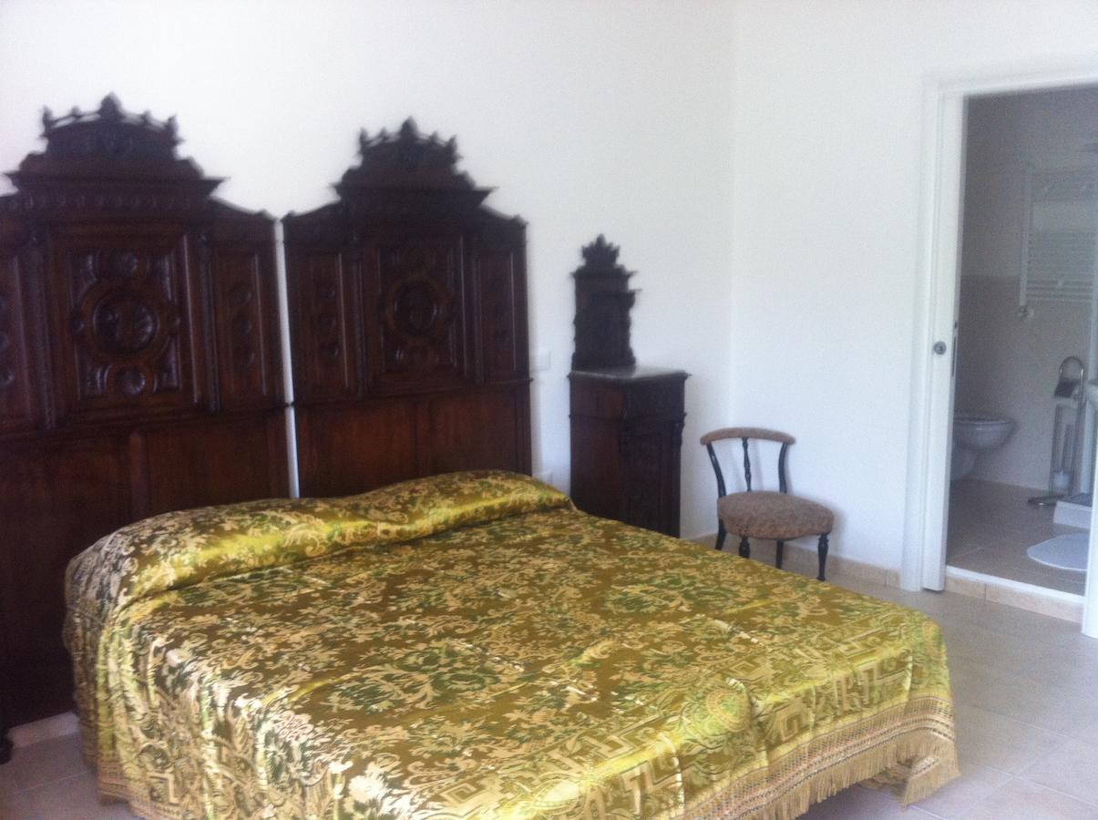 เอมเมฟวี Bed & Breakfast โตรเปอา ห้อง รูปภาพ